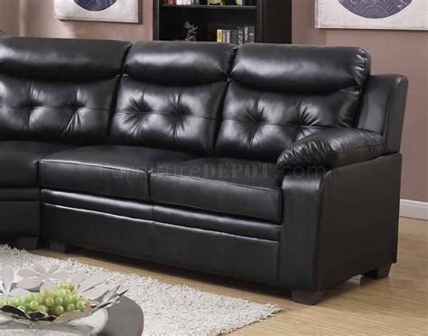 3020 Sectional Sofa in Black Faux Leather