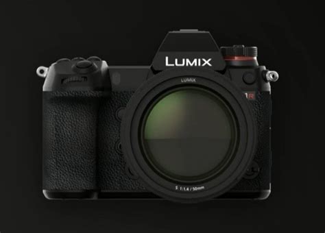 Panasonic develops two models of its first full-frame mirrorless camera ...