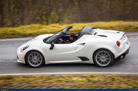 AUSmotive.com » Alfa Romeo 4C Spider confirmed for Australia