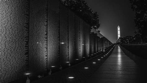 The Wall - Vietnam Veterans Memorial Fund