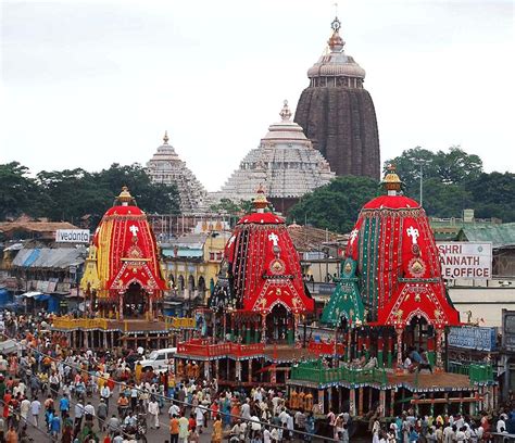 Jagannath Puri Rath Yatra 2024 - Lonna Harmonia