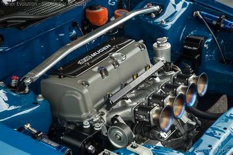 K20A Engine in an Exceptionally clean Civic Enginebay - BenLevy.com