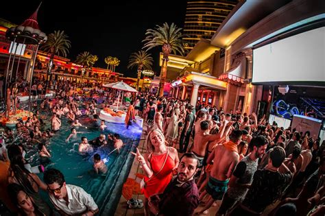 What are the best nighttime pool parties in Las Vegas? - Vegas Club Tickets