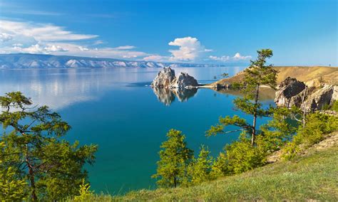 How Deep is Lake Baikal? 5 Facts on this Incredible Lake - A-Z Animals