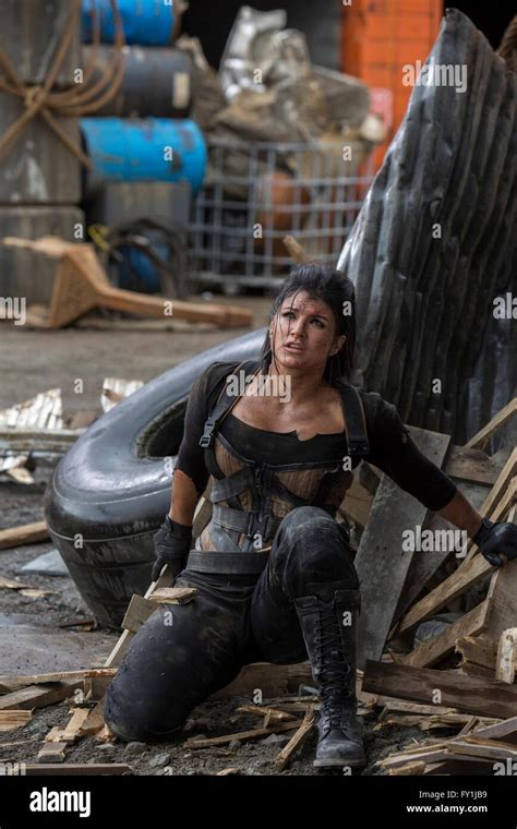 Gina carano deadpool hi-res stock photography and images - Alamy