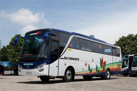 Bus Pariwisata Terlaris, Ternyaman, dan TerUpdate. Bus Pariwisata ...