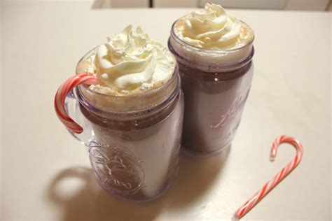 Peppermint Schnapps Hot Chocolate - Mr. B Cooks