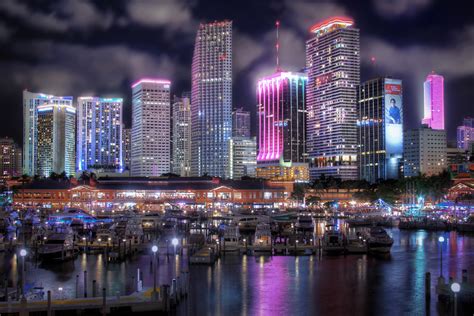 🔥 [73+] Miami Skyline Wallpapers | WallpaperSafari