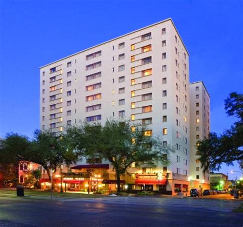 Avenue Plaza Resort (New Orleans, LA): What to Know BEFORE You Bring ...