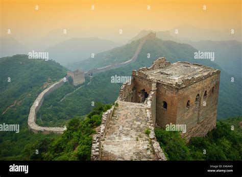 Great Wall of China. Unrestored sections at Jinshanling Stock Photo - Alamy