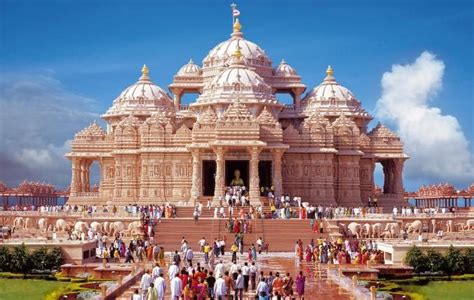 38 Beautiful Holy Sites Around the World | Hindu temple, Temple ...