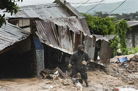 Death toll climbs as Cyclone Freddy slams Malawi, Mozambique ...