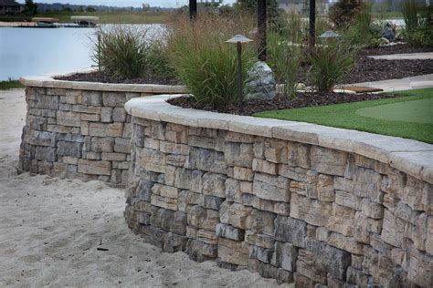 retaining wall end caps - Google Search | Landscaping retaining walls ...