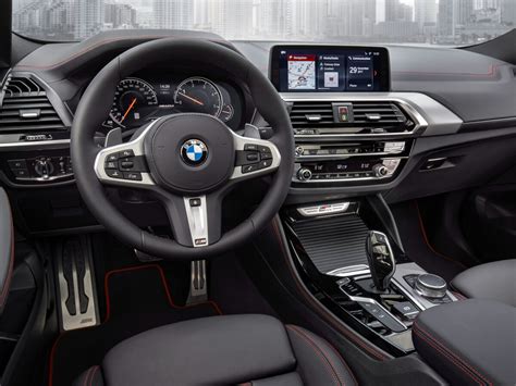 2025 BMW X4: 102 Interior Photos | U.S. News