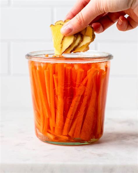 Ginger Pickled Carrots - Cooking With Elo