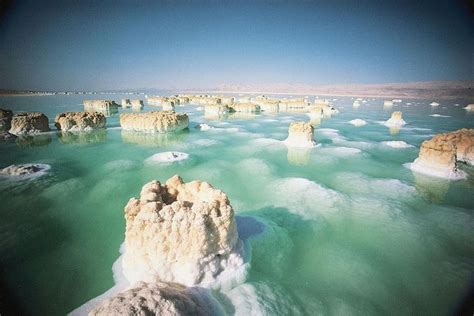 Strange Salt Formations in the Dead Sea | Amusing Planet