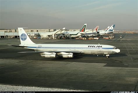 Pan Am Boeing 707-321B | Boeing 707, Boeing aircraft, Boeing