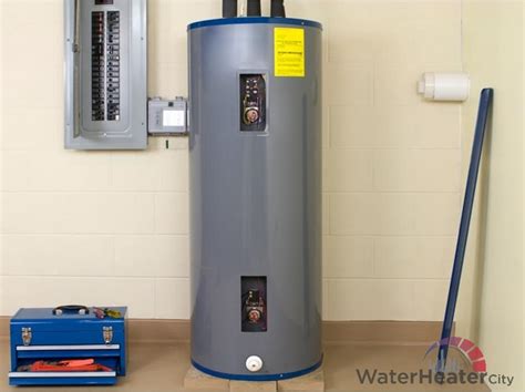 Choosing Between Instant Water Heaters vs Storage Water Heaters in ...