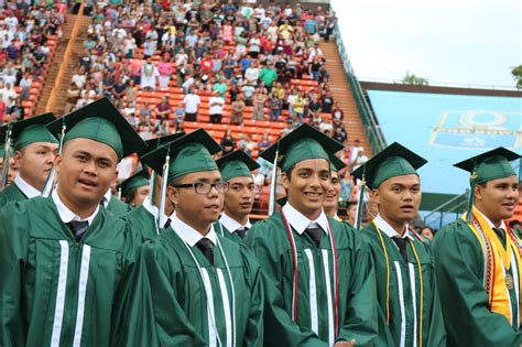 Aiea High School Graduation Class of 2017