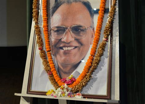 Rich Tribute paid to India’s Steel Magnate Shri O.P. Jindal on his 17th ...