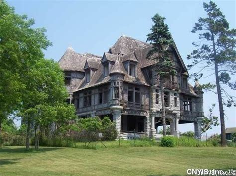 1895 Abandoned Mansion For Sale In Cape Vincent New York — Captivating ...