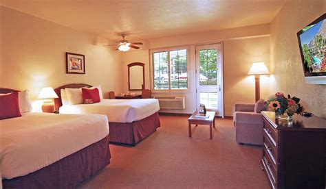 Palm Springs Golf Trip Packages - Palm Mountain Resort & Spa