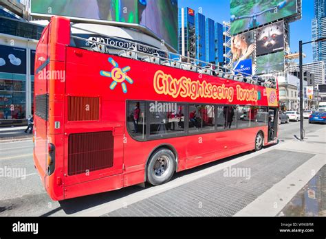 City sightseeing toronto bus hi-res stock photography and images - Alamy