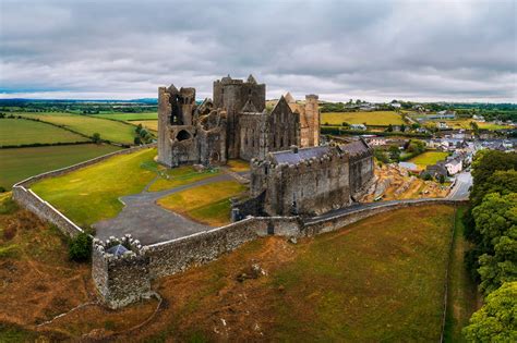 A brief history of Ireland for travellers | DK UK