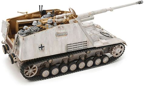 Tamiya 1/35 German Nashhorn Heavy Tank Destroyer TAM35335