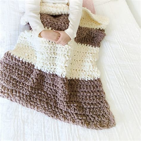 What to Make With Bernat Baby Blanket Yarn - Casady Gaver1985