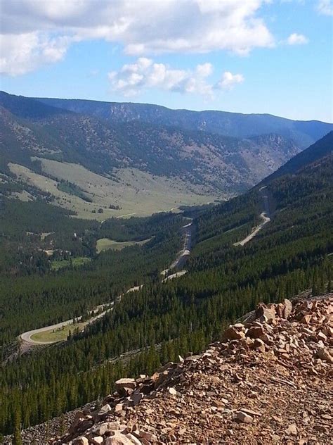 Beartooth Scenic Byway, Montana-Wyoming - Pilot and Index Peak Overlook ...