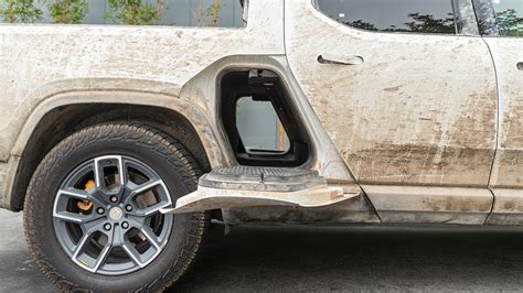 2022 Rivian R1T Gear Tunnel Hands-On Review: How Much Stuff Fits in There?