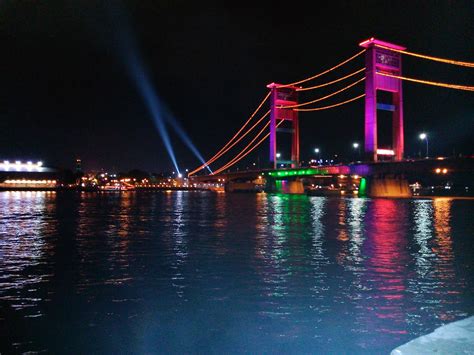 Meiriza Afriadi: Ampera Bridge (Jembatan Ampera-Palembang Indonesia)