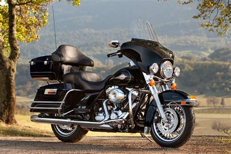 Location H-D ELECTRA GLIDE - Roulez Custom Road2Luxe