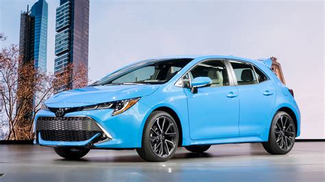 Why The 2019 Toyota Corolla Hatchback With A Manual Is Such A Big Deal