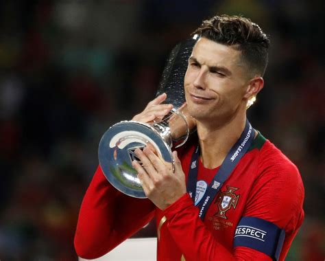 Los 19 jugadores que están mejor valorados en el mercado que Cristiano ...