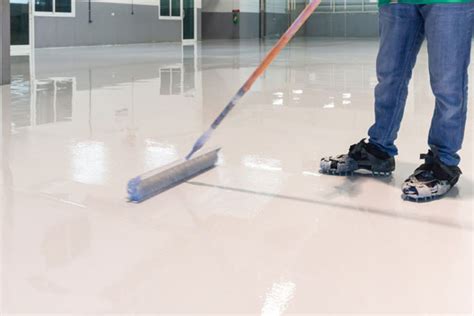 Epoxy Floor Application – Flooring Guide by Cinvex