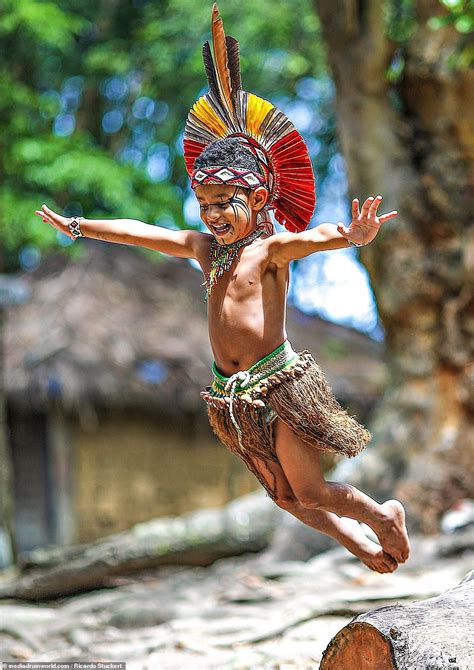 Fighting for their existence: Incredible photographs of Brazilian ...