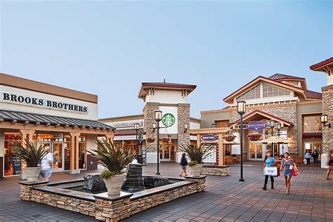 About San Francisco Premium Outlets® - A Shopping Center in Livermore ...