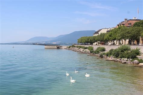 Neuchâtel - Switzerland the lake