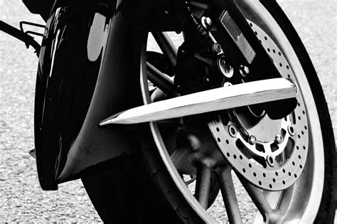 ABS for Motorcycles: Do you need it? - Miami Injury Lawyer