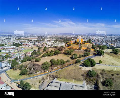 Afternoon aerial view of the famous Pyramid of Cholula, Mexico Stock ...