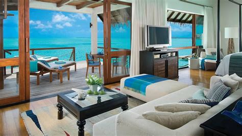 inside_of_water_bungalow_four_seasons_maldives | Water bungalow, Beach ...