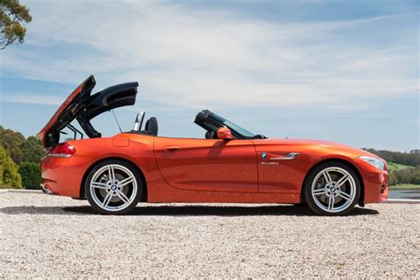 5 Best Used Convertibles with Retractable Hardtops | CARFAX Blog