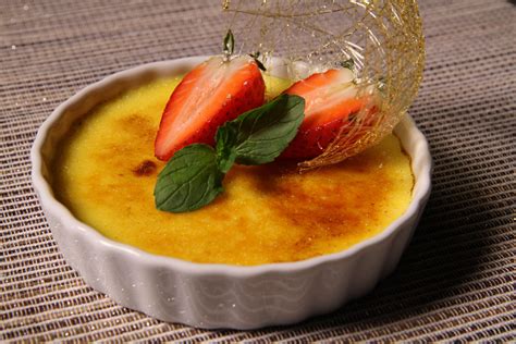 Thermal Secrets for Crème Brûlée | Creme brulee, Sweet tooth, Just desserts