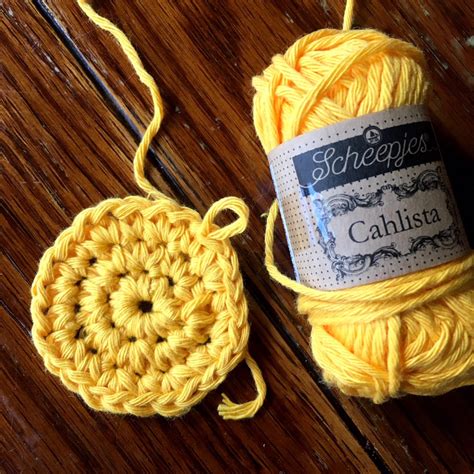 Single Crochet (UK Double Crochet) – Worked in the round | cypress|textiles