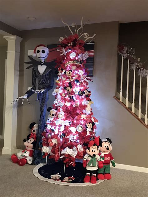 Pin by Johanna Nieves on Mickey Mouse Christmas Tree:) | Mickey mouse ...