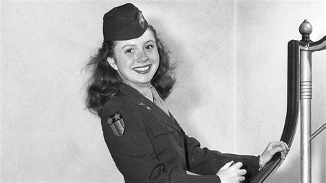 Betty Lynn, Thelma Lou on ‘The Andy Griffith Show,’ was a proud patriot ...