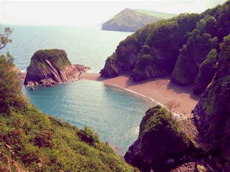 10 Must Visit Beaches In Devon