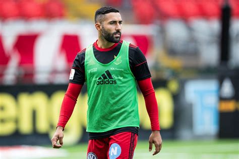 Download Iranian Soccer Saman Ghoddos Sports HD Wallpaper